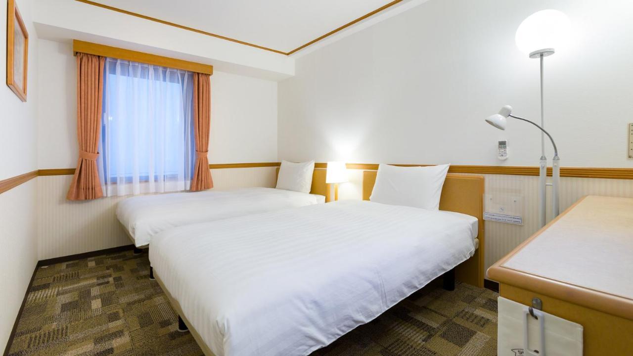 Toyoko Inn Kokura-Eki Minami-Guchi Китакюсю Экстерьер фото