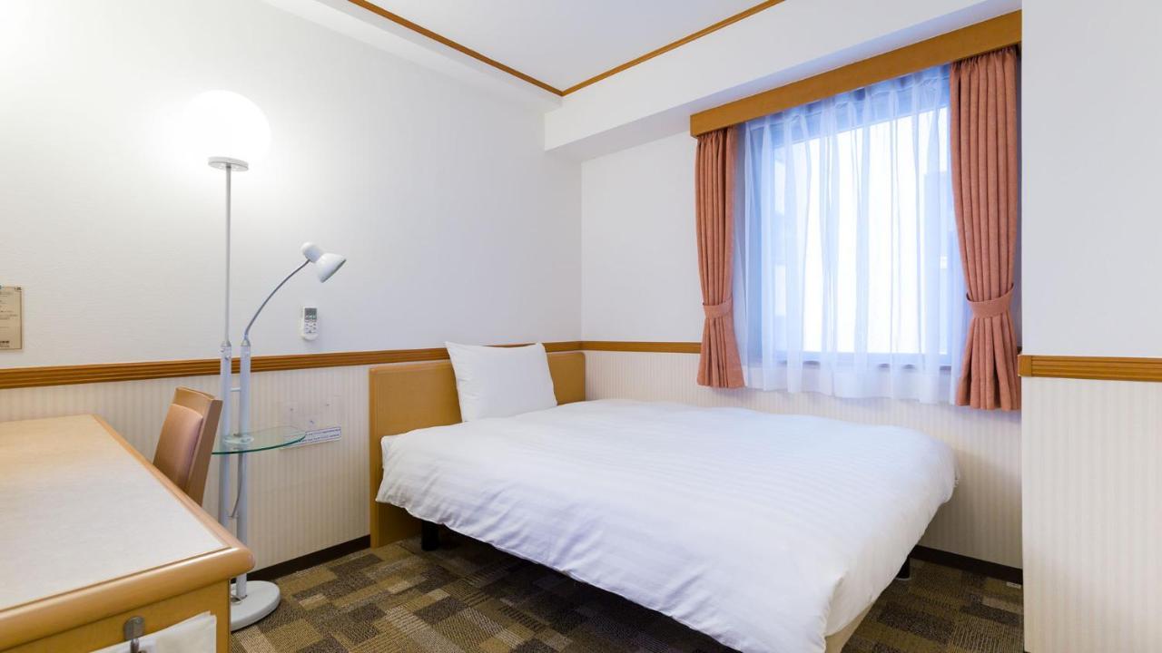 Toyoko Inn Kokura-Eki Minami-Guchi Китакюсю Экстерьер фото