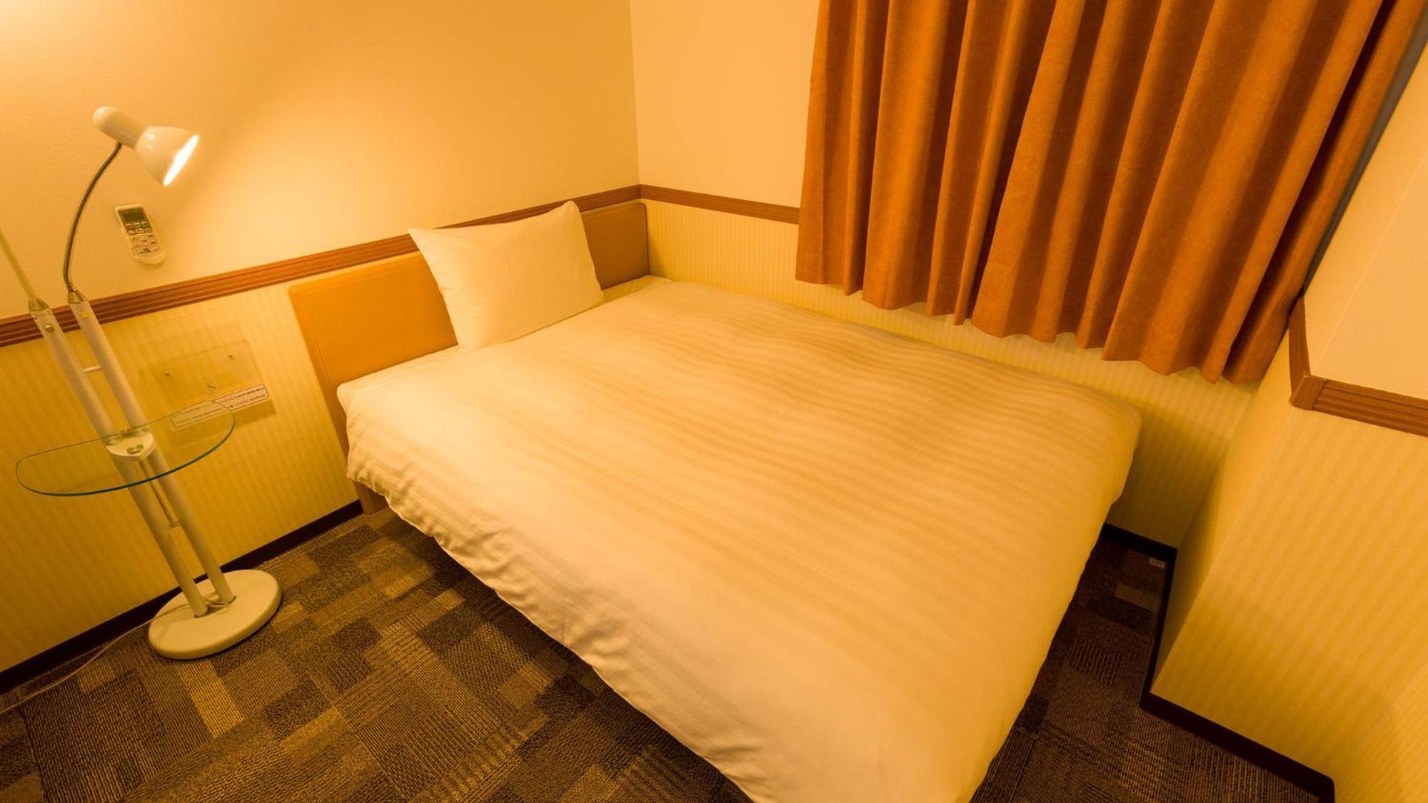 Toyoko Inn Kokura-Eki Minami-Guchi Китакюсю Номер фото